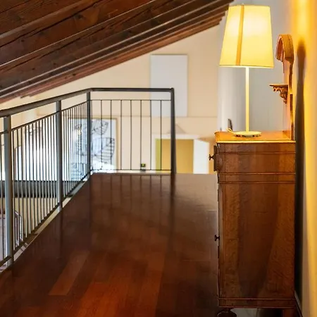 Loveflat A Pochi Passi Dal Castello Estense Apartment