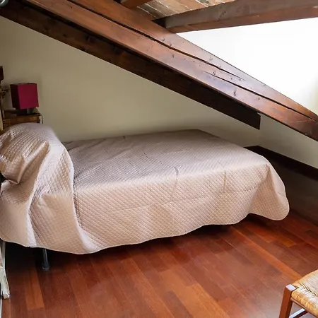 Loveflat A Pochi Passi Dal Castello Estense