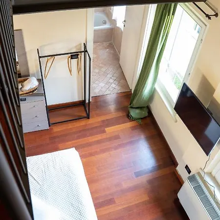 Loveflat A Pochi Passi Dal Castello Estense Apartment *