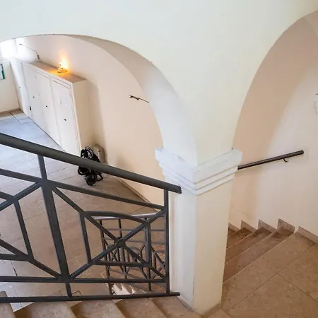 Loveflat A Pochi Passi Dal Castello Estense Apartment Ferrara